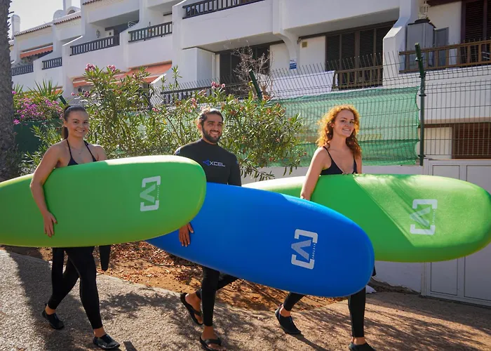 Single Fin Surf Hostel