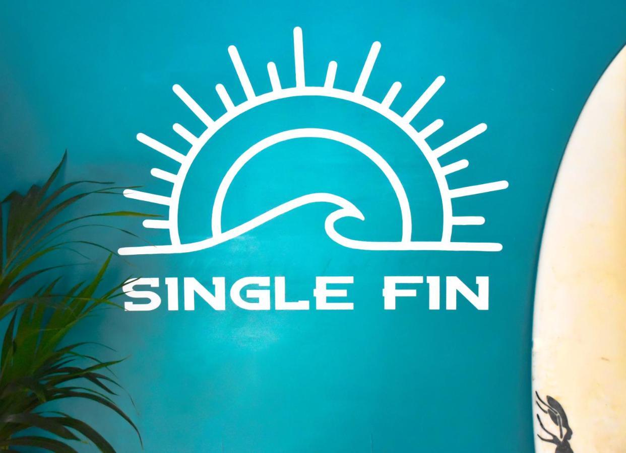 Hostel Single Fin Surf *